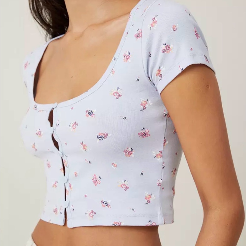Cotton On NWOT Sammie Scoop Neck Short Sleeve Floral Button Up - Lavender - Picture 3 of 10
